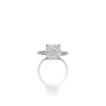 Diamond ring | 鑽石戒指