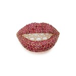Henryk Kaston for Salvador Dalí | Ruby and Cultured Pearl 'Ruby Lips' Brooch
