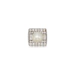 Cultured Pearl and Diamond 'Trombino' Ring | 寶格麗 | 養殖珍珠及鑽石 'Trombino' 戒指