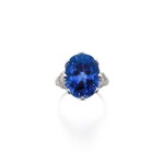 Sapphire and diamond ring | 藍寶石配鑽石戒指 