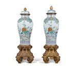 An Impressive and Rare Pair of Chinese Famille-Rose 'Soldier' Vases and Covers, Qing Dynasty, Qianlong Period, Circa 1740 | 清乾隆 約1740年 粉彩花卉庭院圖大蓋瓶一對