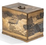CABINET (KODANSU) EN LAQUE JAPON, PÉRIODE EDO/MEIJI | A lacquer Kodansu, Japan, Edo/Meiji period 