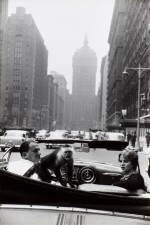 GARRY WINOGRAND | ‘PARK AVENUE, NEW YORK’, 1959