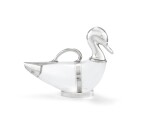 A duck-shaped glass and silver-plated ewer, unmarked, 20th century |  Aiguière en forme de canard en verre et métal argenté, non poinçonnée, XXe siècle