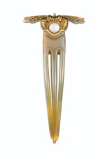 René Lalique | Peigne émail, nacre et corne | Enamel, mother-of-pearl and horn comb    