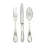  A FRENCH SILVER PERLES PATTERN FLATWARE SERVICE, TÉTARD FRÈRES, PARIS, EARLY 20TH CENTURY