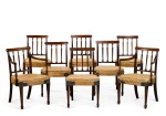  A SET OF EIGHT GEORGE III MAHOGANY DINING CHAIRS, LATE 18TH CENTURY/EARLY 19TH CENTURY