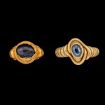 Two gold and blue gem rings Java, Indonesia, 10th - 15th century | 十至十五世紀 印尼爪哇 金嵌寶石戒指一組兩枚